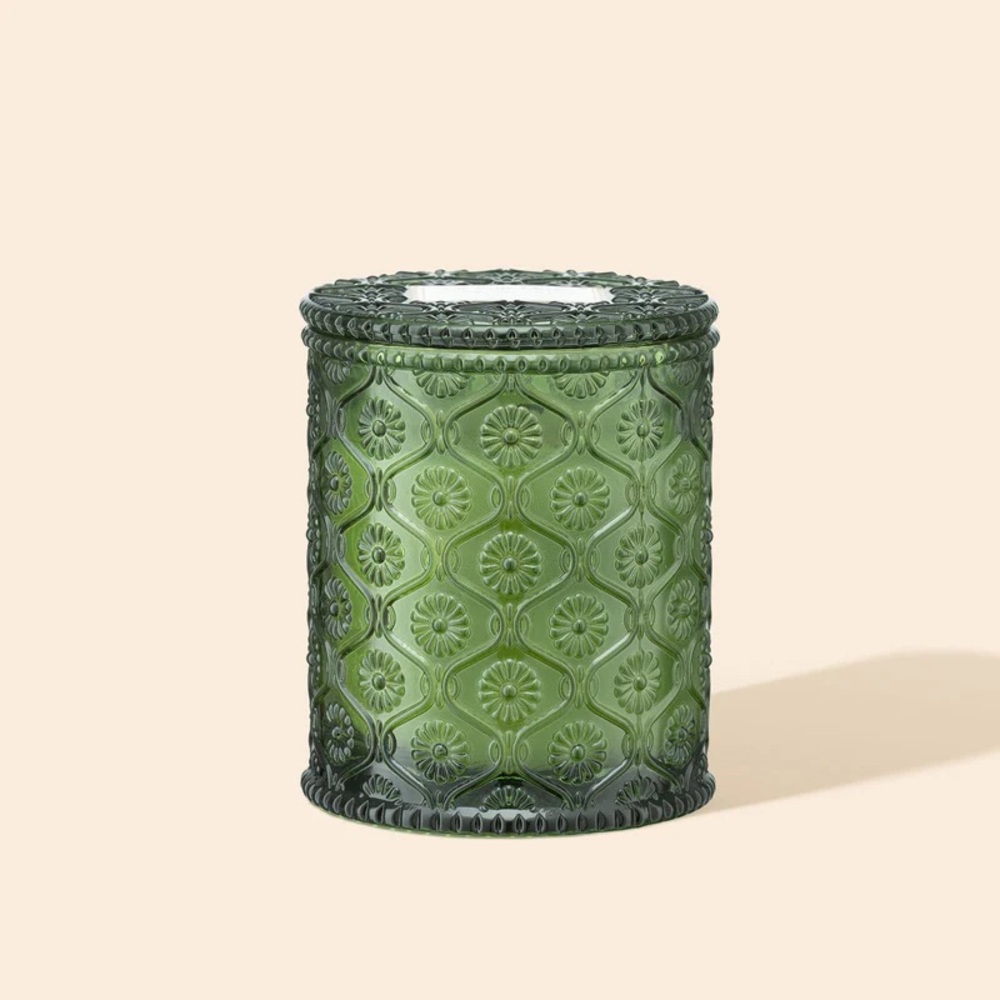 La Jolie Muse Maelyn - Pomegranate & Pine 6oz Candle
